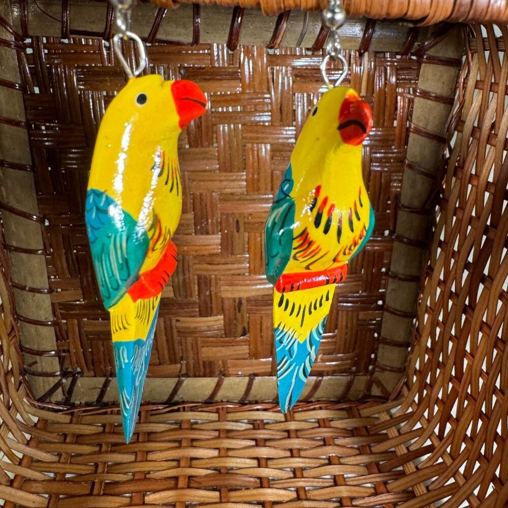 Vintage Hand Painted/Carved Wooden Parrot Dangle Ear Wire Earrings Colorful
